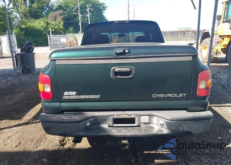 2001 Chevrolet Silverado 1500 Ls из США, поврежденный, VIN 2GCEC19V811118417